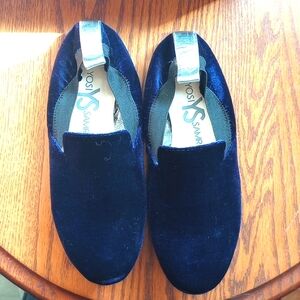 Yosi Samra women sz 5 sapphire blue velvet loafer flats NIB silver accent strip